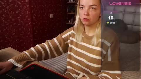 Snapshot of lilieanori chatting on February 22, 2:52 pm Lilie online show from February 22, 2:52 pm