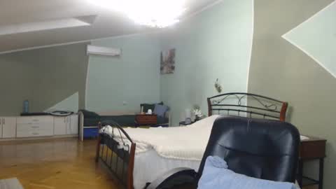 Snapshot of lilieanori chatting on March 8, 8:25 pm Lilie online show from March 8, 8:25 pm