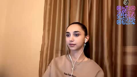 Snapshot of lilihalvorsen chatting on October 17, 10:12 pm Lina online show from October 17, 10:12 pm