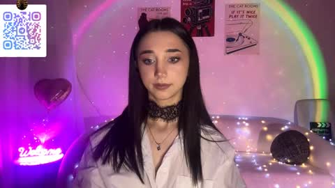 Snapshot of lilihalvorsen chatting on April 23, 10:34 pm Lina online show from April 23, 10:34 pm