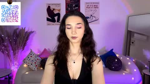 Lina online show from June 29, 11:05 pm