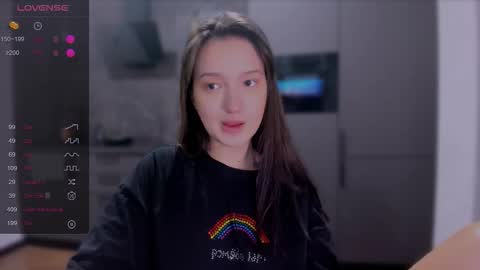 Snapshot of lililaluna chatting on October 31, 7:26 pm             ...  online show from October 31, 7:26 pm