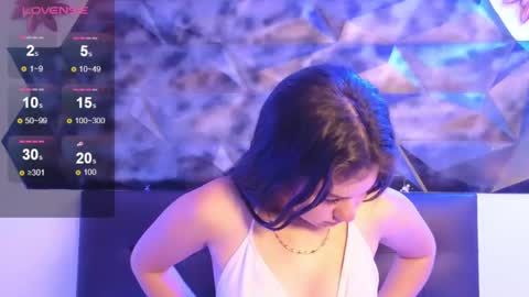 lilimini online show from January 9, 5:33 pm