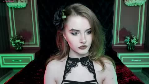 lilit_el_ online show from April 19, 5:56 pm