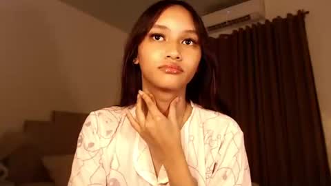 Chloe online show from September 21, 2:57 am