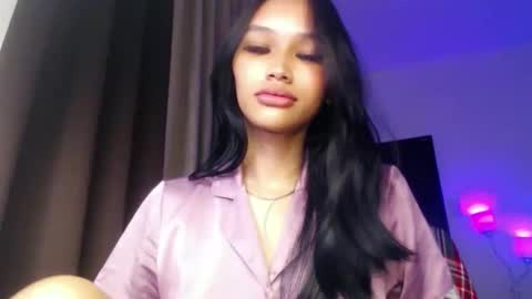 Chloe online show from April 21, 1:42 am