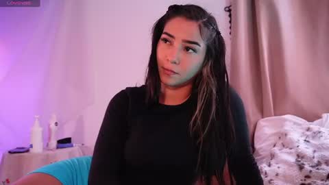 Snapshot of lilith__rosse chatting on July 22, 7:38 pm Lilith Rosse online show from July 22, 7:38 pm