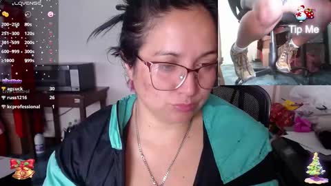 Snapshot of lilith_camp chatting on December 13, 8:26 pm Laura lopez online show from December 13, 8:26 pm