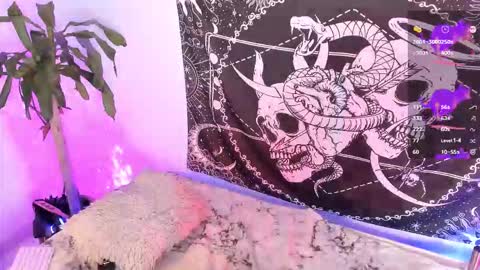              online show from December 17, 11:11 pm