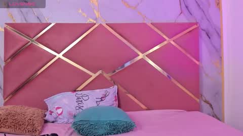 Lilith online show from March 18, 3:20 am