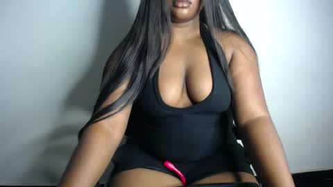 Snapshot of lilith_lala chatting on July 20, 10:56 pm tina online show from July 20, 10:56 pm
