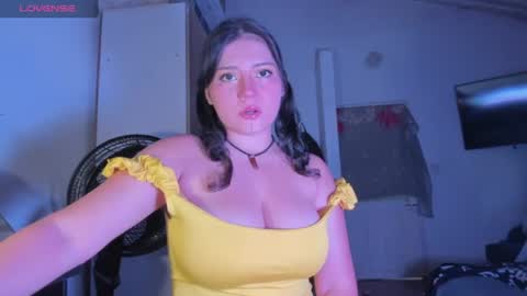 lily online show from July 19, 10:02 pm