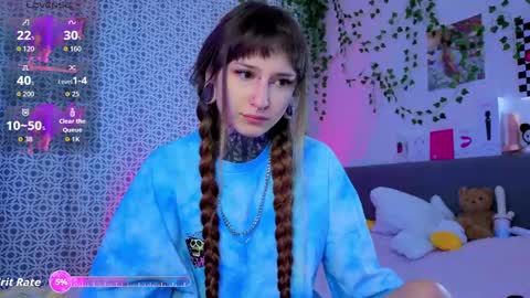 Snapshot of lilith_poison chatting on May 3, 6:03 pm lilith_poison online show from May 3, 6:03 pm