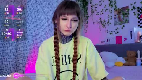Snapshot of lilith_poison chatting on May 10, 6:13 pm lilith_poison online show from May 10, 6:13 pm
