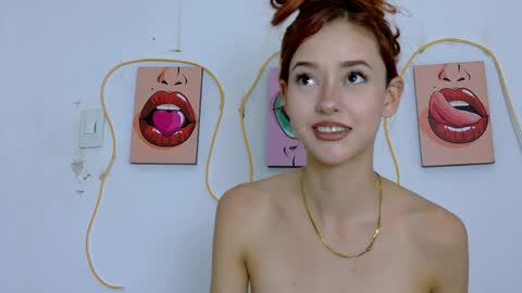 Snapshot of lilith_skinny1 chatting on May 29, 11:14 pm Lilith online show from May 29, 11:14 pm