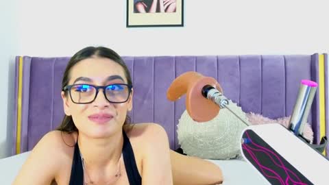 Lily online show from January 14, 4:50 pm