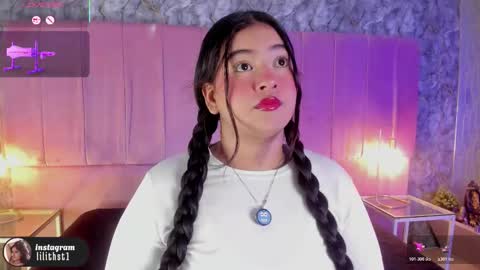 lilithcb_ online show from February 8, 8:01 pm