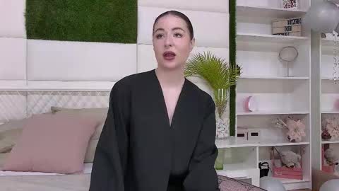 Lilith online show from February 25, 12:26 pm