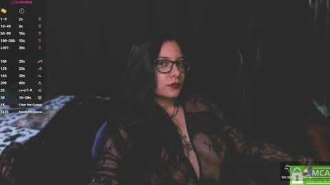 Snapshot of lilithmystic01 chatting on May 1, 10:20 am lilithmystic01 online show from May 1, 10:20 am