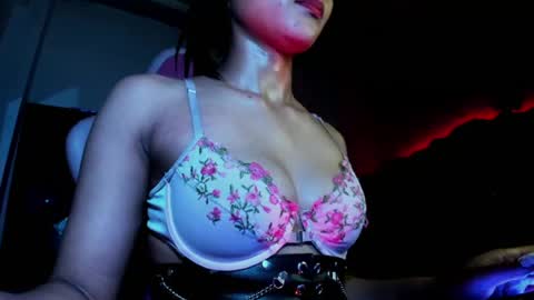 Snapshot of lilithsabeth chatting on July 14, 3:44 am lilithsabeth online show from July 14, 3:44 am