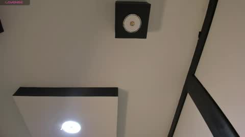 Snapshot of lilithteeen chatting on February 14, 8:10 am Lilith online show from February 14, 8:10 am