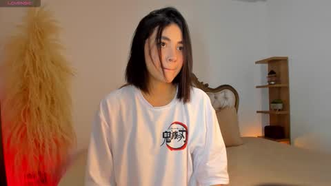 Snapshot of lilithteeen chatting on October 4, 5:49 am Lilith online show from October 4, 5:49 am