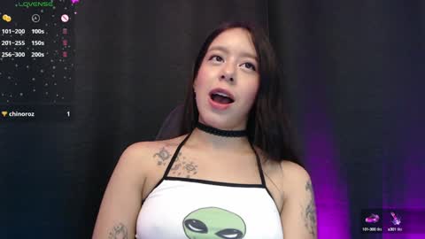 Snapshot of lilithwallkeer chatting on December 20, 4:53 am Maria online show from December 20, 4:53 am