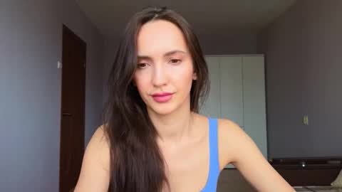 Lillian online show from February 25, 9:30 am