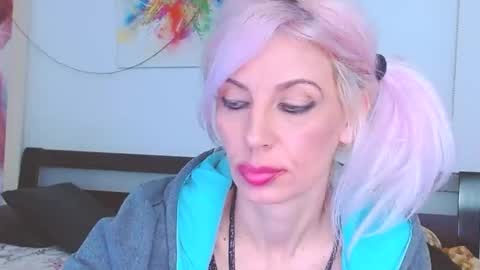 Lara online show from February 25, 1:52 am