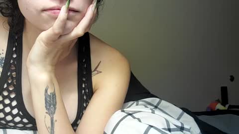 Snapshot of lilly49547 chatting on December 9, 10:09 pm Lilly online show from December 9, 10:09 pm