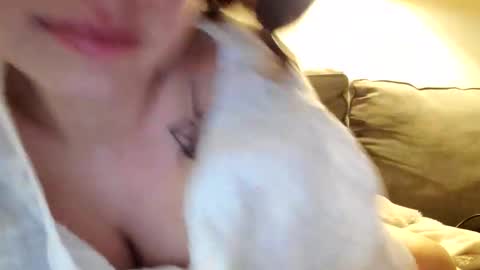 Snapshot of lilly49547 chatting on November 13, 10:30 pm Lilly online show from November 13, 10:30 pm