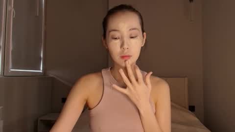 lilly online show from February 24, 5:05 am