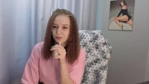 LillyFan X online show from May 10, 4:17 am
