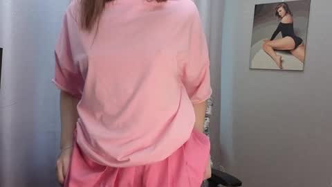 LillyFan X online show from May 11, 4:07 am