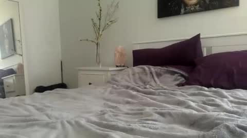 LilMissSpanks online show from April 20, 6:42 pm