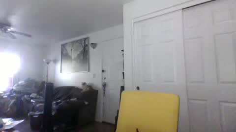 lilpackage69 online show from September 8, 10:42 pm