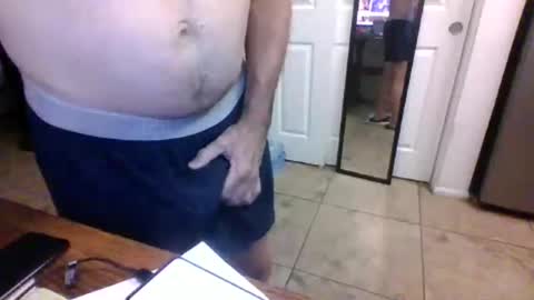 lilpackage69 online show from December 21, 2:08 am