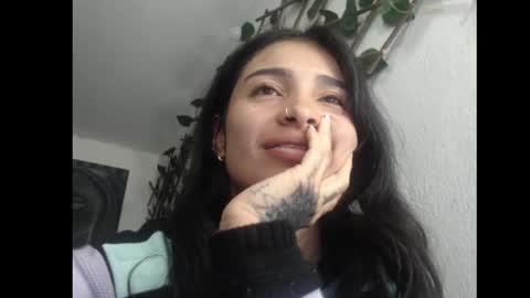 Snapshot of lilpalacio chatting on February 28, 10:52 am lil palacio online show from February 28, 10:52 am