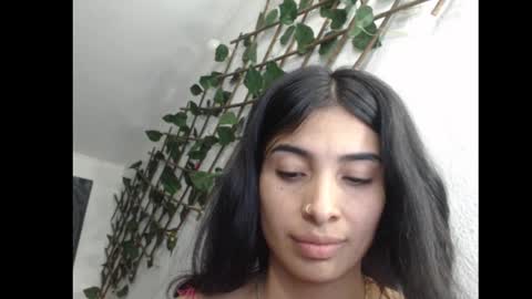 Snapshot of lilpalacio chatting on March 3, 9:26 pm lil palacio online show from March 3, 9:26 pm