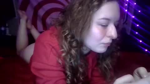 Snapshot of lilpies chatting on January 29, 3:44 am LilPies  online show from January 29, 3:44 am