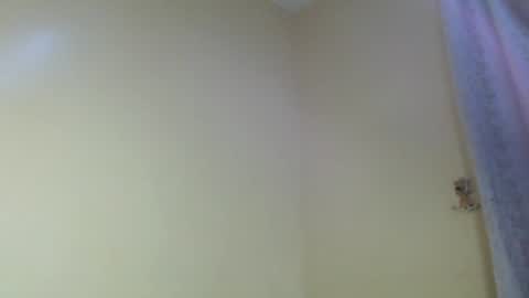 Snapshot of lilpretty16 chatting on July 8, 1:10 am lilpretty16 online show from July 8, 1:10 am