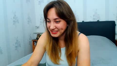 Snapshot of lilu_cute25 chatting on June 13, 8:29 pm lilu_cute25 online show from June 13, 8:29 pm