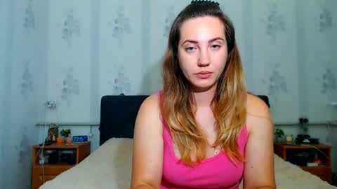 Snapshot of lilu_cute25 chatting on July 5, 8:49 pm lilu_cute25 online show from July 5, 8:49 pm