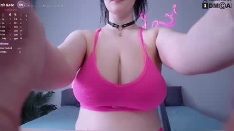 Snapshot of lilubb chatting on June 11, 11:08 am Elena Helen Moore online show from June 11, 11:08 am