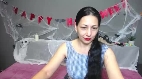 lilugrants online show from November 2, 7:05 pm