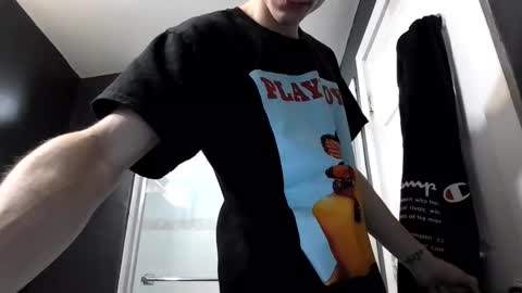 Snapshot of lilvioletxxx chatting on November 26, 1:45 pm Little Violet online show from November 26, 1:45 pm