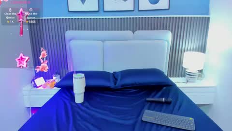  lily  online show from September 20, 9:10 am