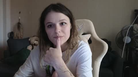 lily_and_jake online show from November 9, 8:12 am