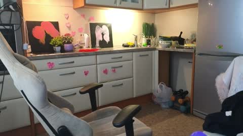 lily_and_jake online show from March 23, 1:53 am