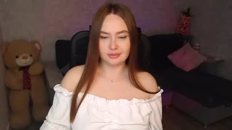 lily_baker_ online show from May 21, 7:59 am